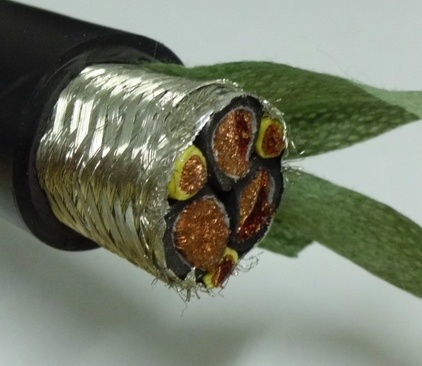 變頻器連接電機引線(xiàn)用電磁屏蔽電纜 變頻器連接電機引線(xiàn)用電磁屏蔽電纜